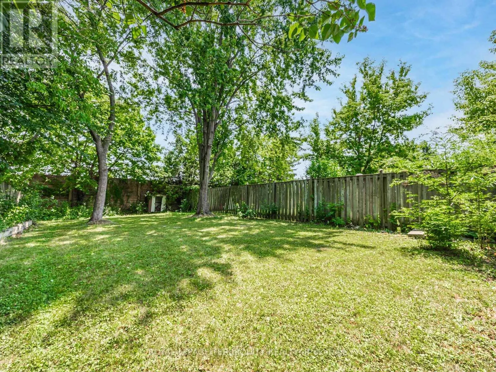 63 ROTHERGLEN ROAD S