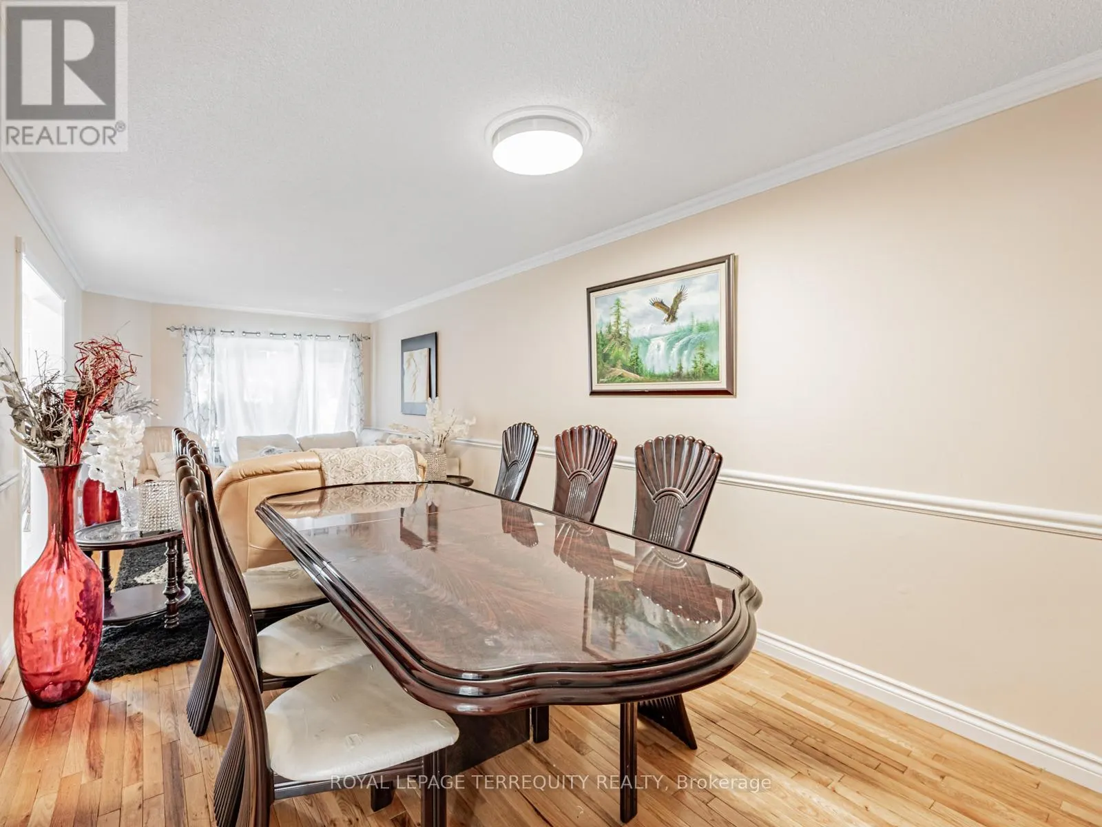 63 ROTHERGLEN ROAD S