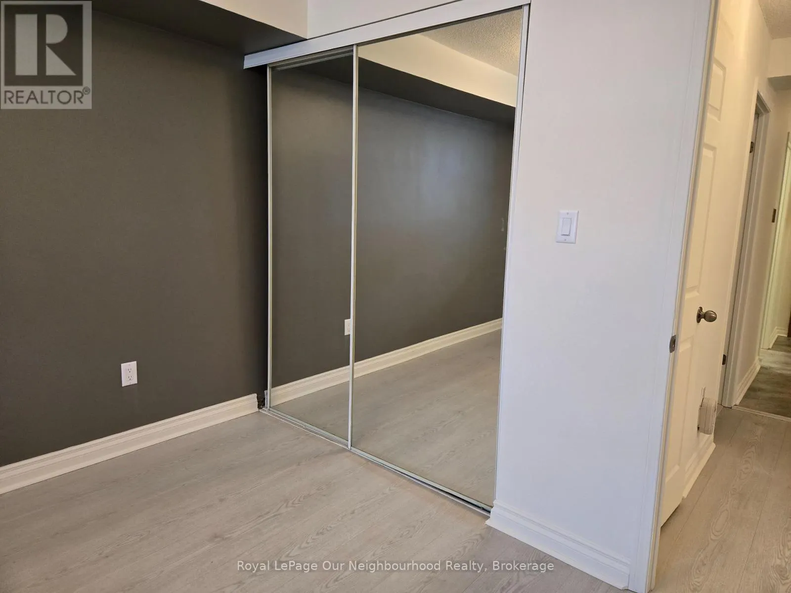 503 - 80 ATHOL STREET E, #503