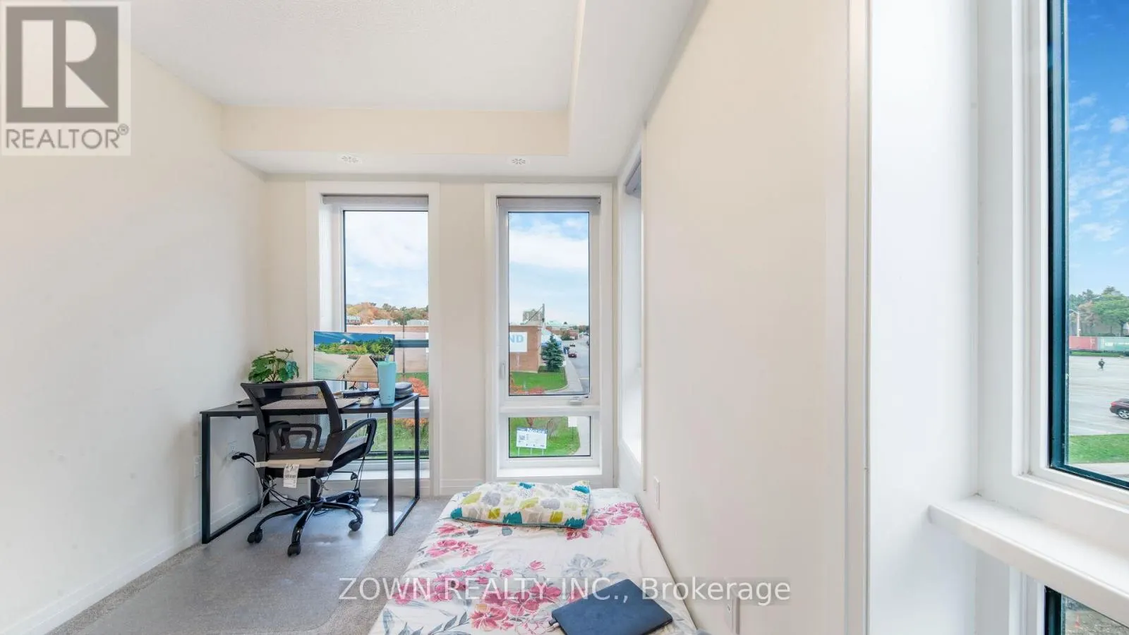 43 - 30 LIBEN WAY