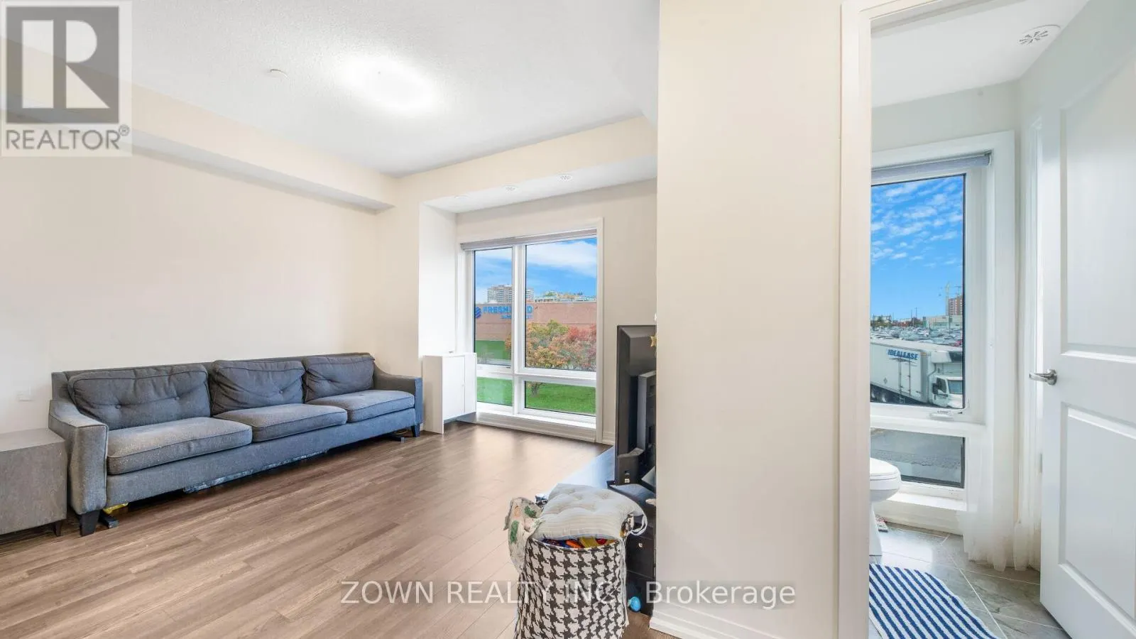 43 - 30 LIBEN WAY