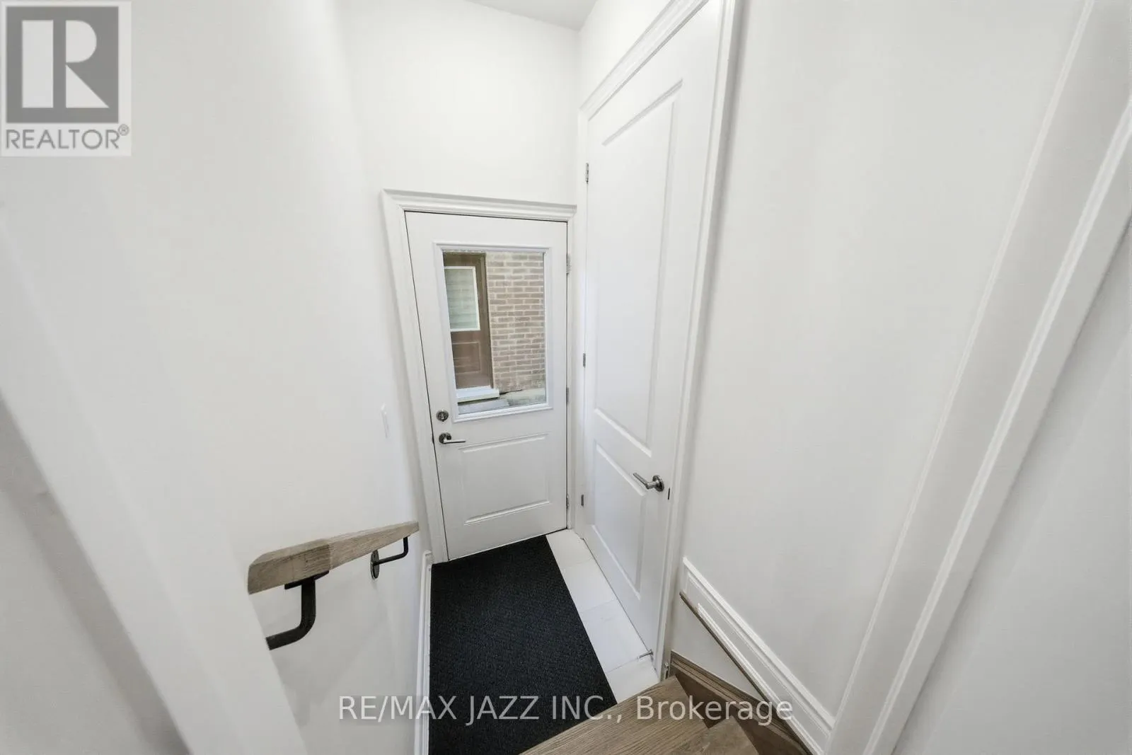 127 LAING DRIVE
