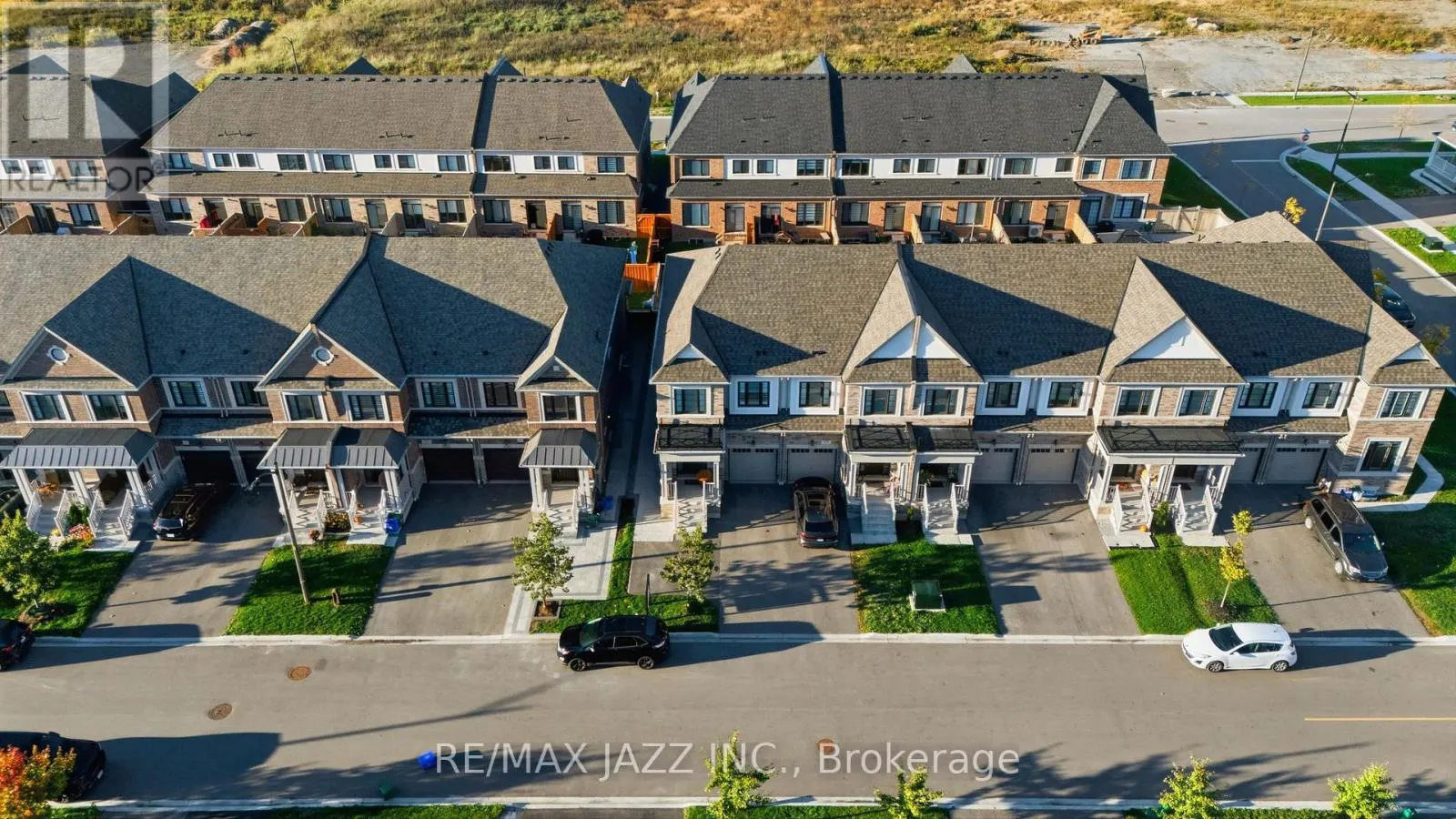 127 LAING DRIVE