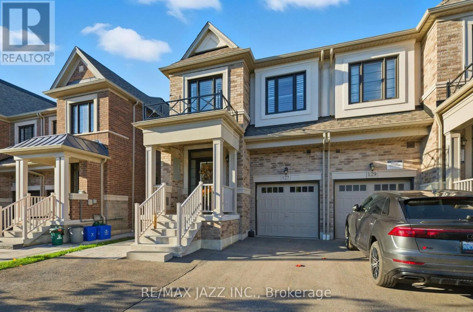 127 LAING DRIVE