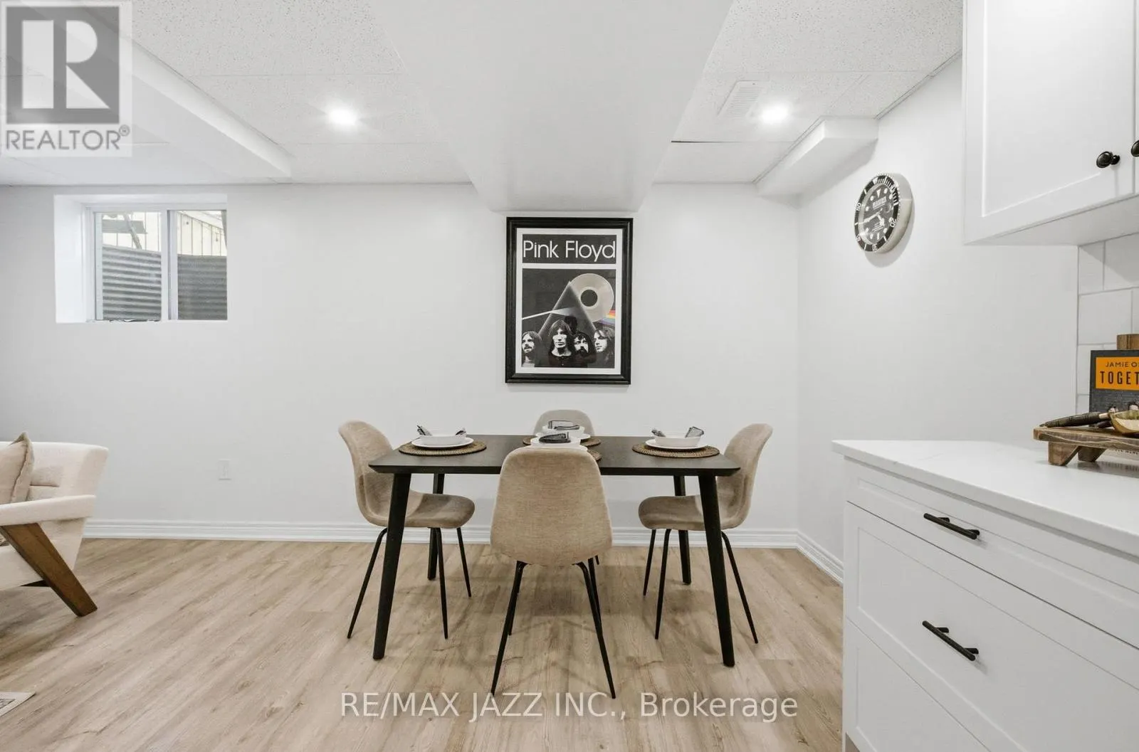 127 LAING DRIVE