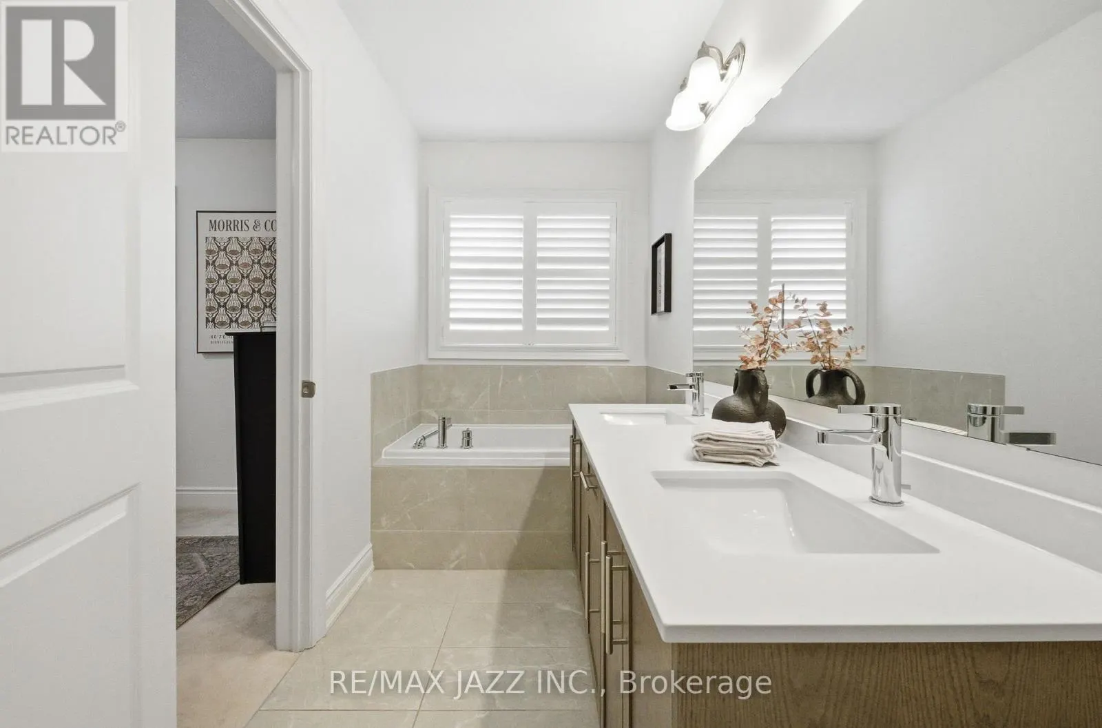 127 LAING DRIVE