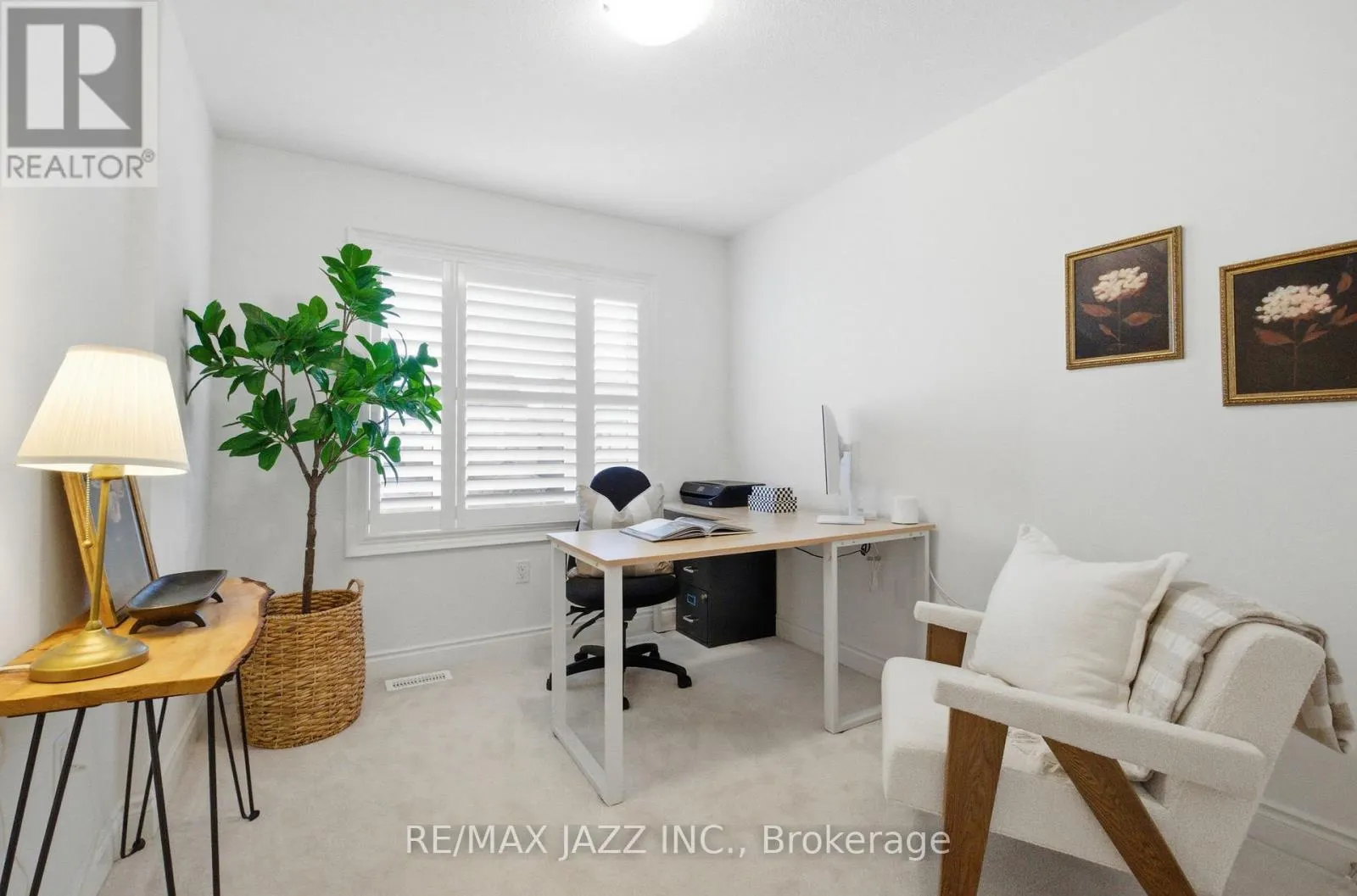 127 LAING DRIVE