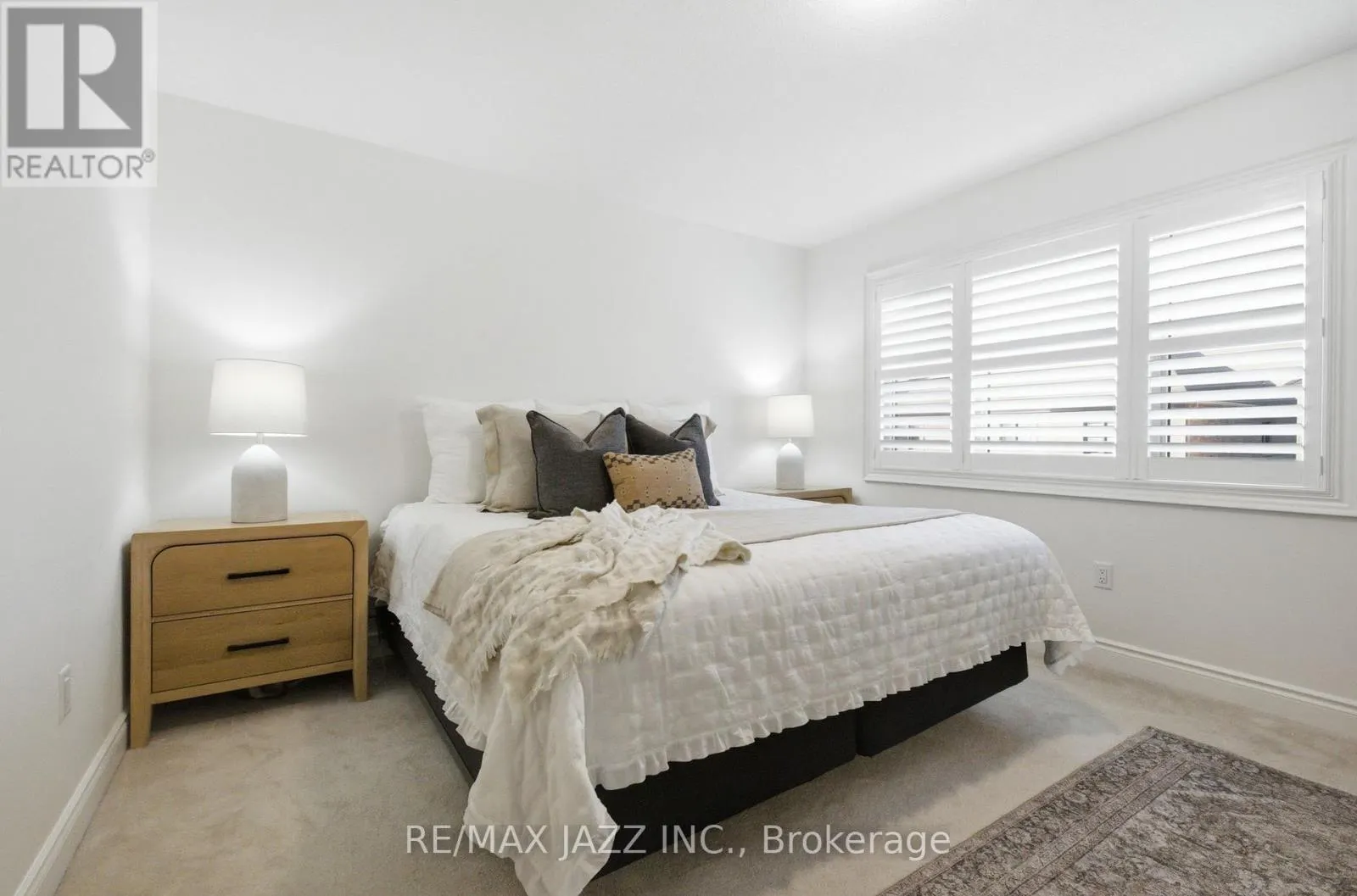 127 LAING DRIVE