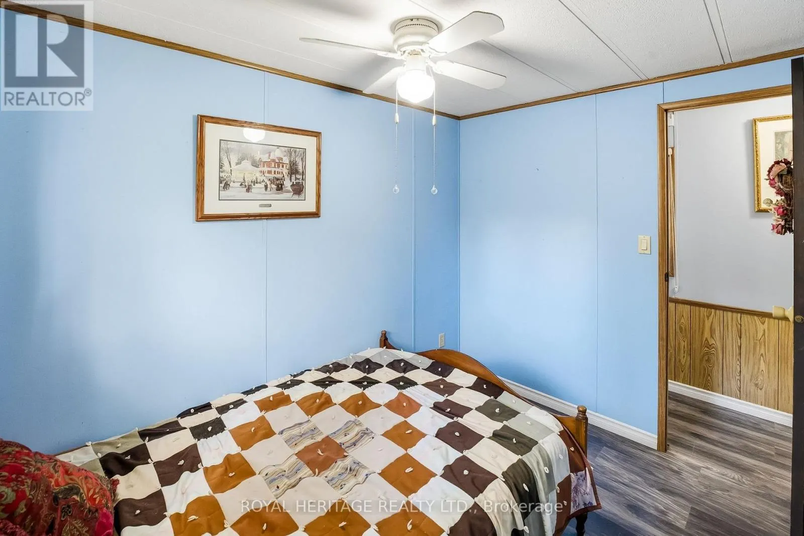 6 - 330 KING STREET E, #6