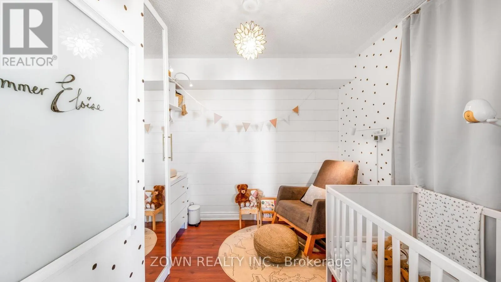 LPHI - 6 ROSEBANK DRIVE
