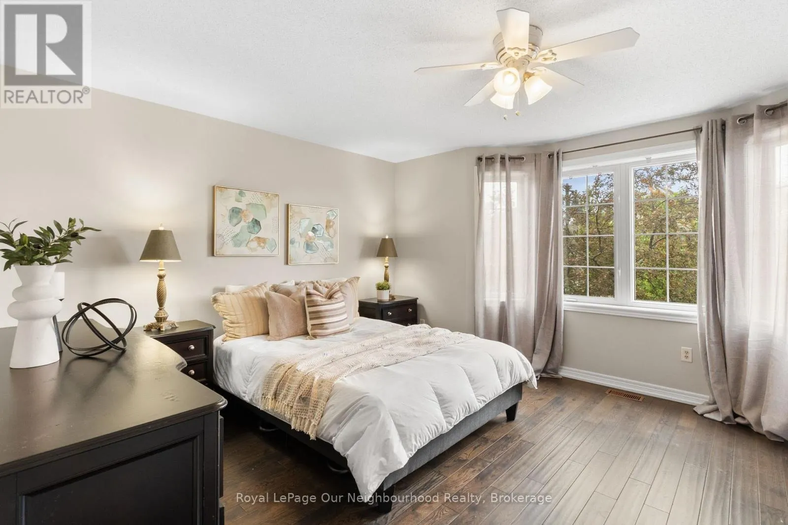 862 AUDLEY ROAD S