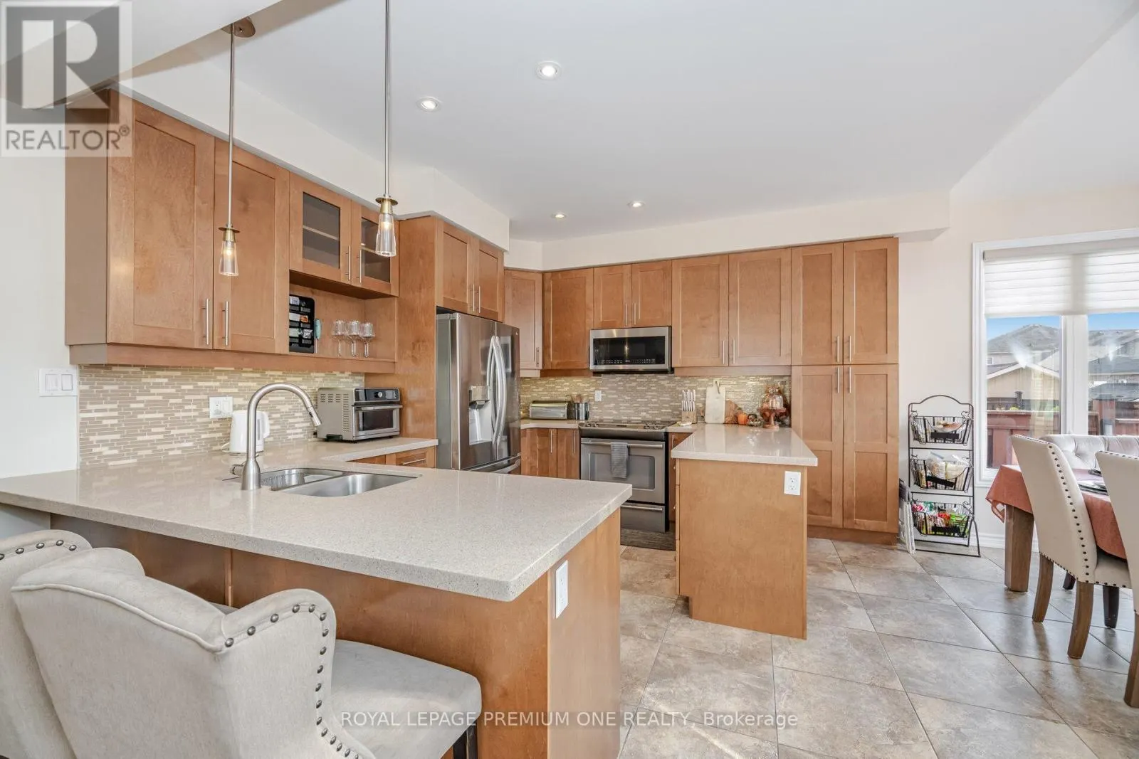 1271 ALDSWORTH CRESCENT