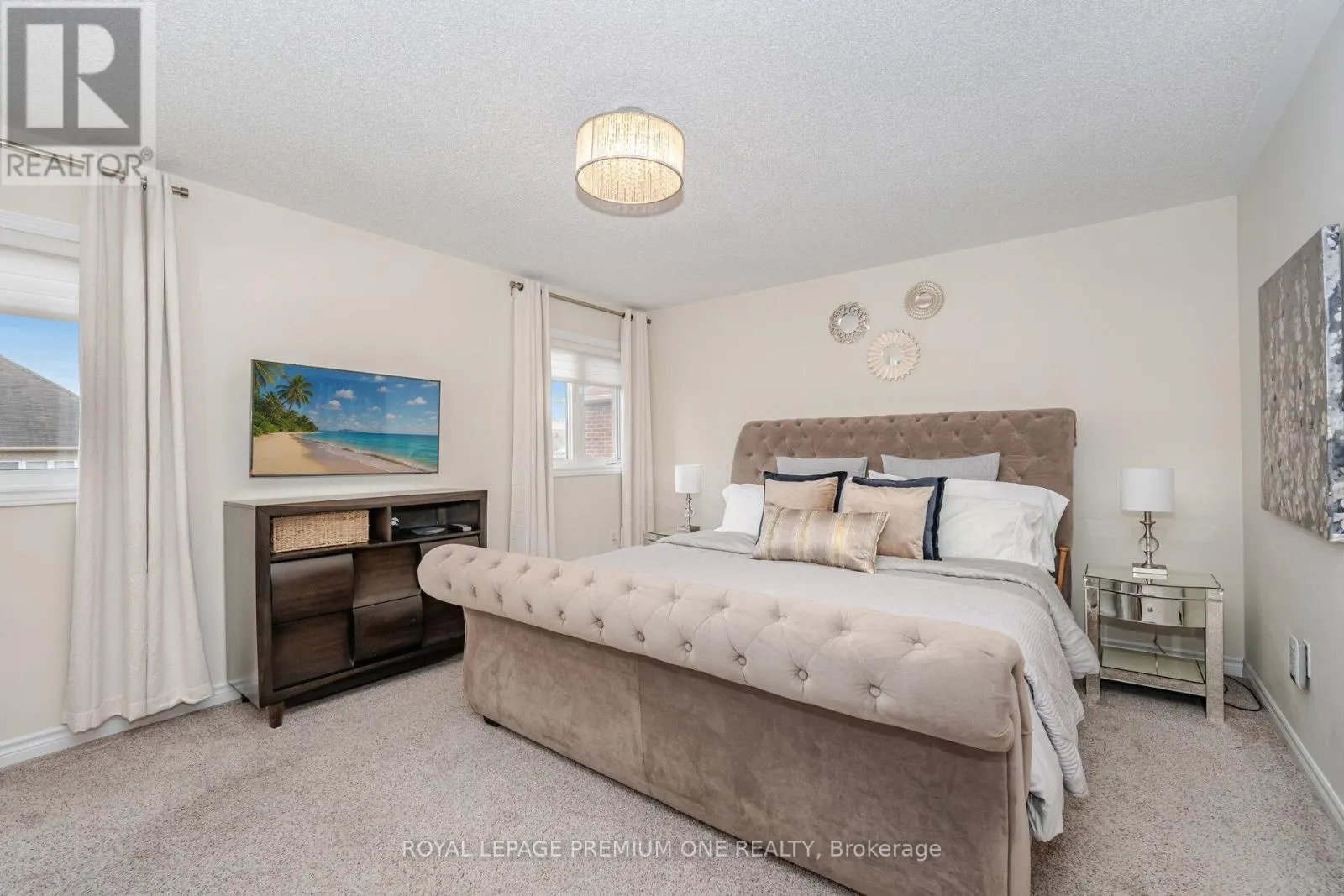 1271 ALDSWORTH CRESCENT