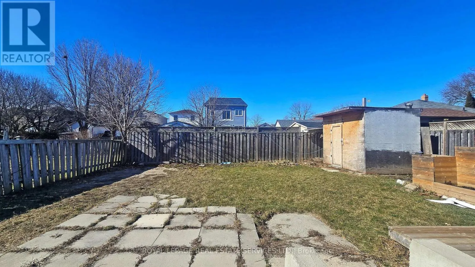 122 CHADBURN STREET