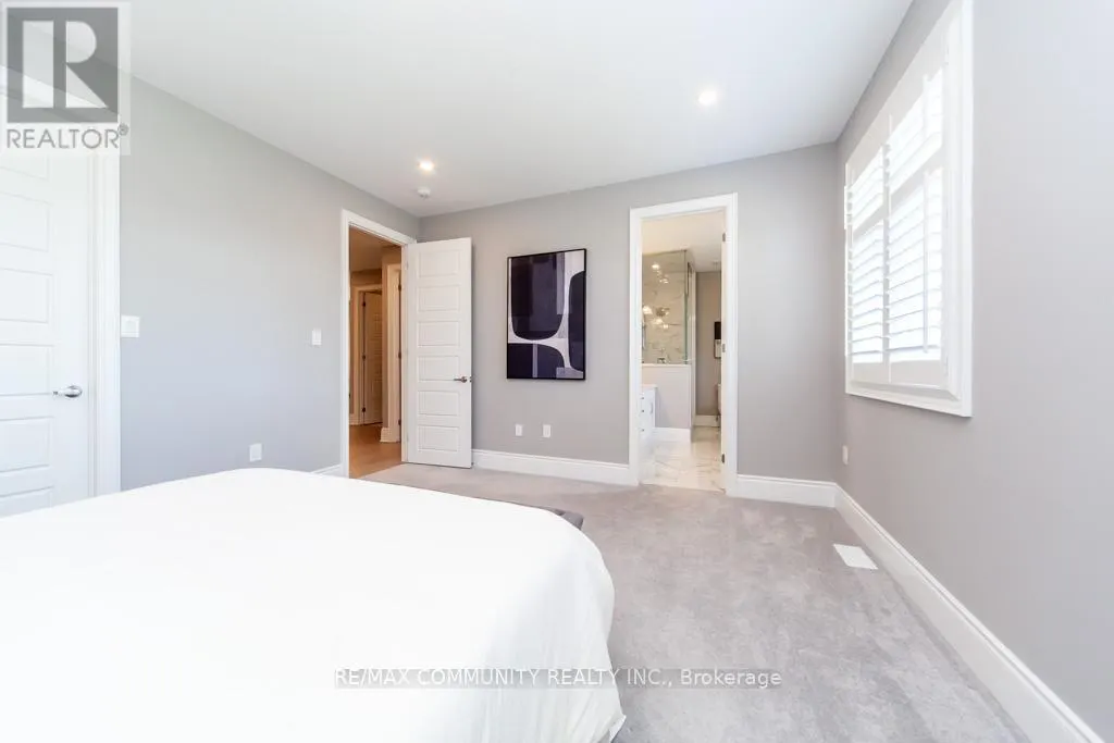70 BARKERVILLE DRIVE