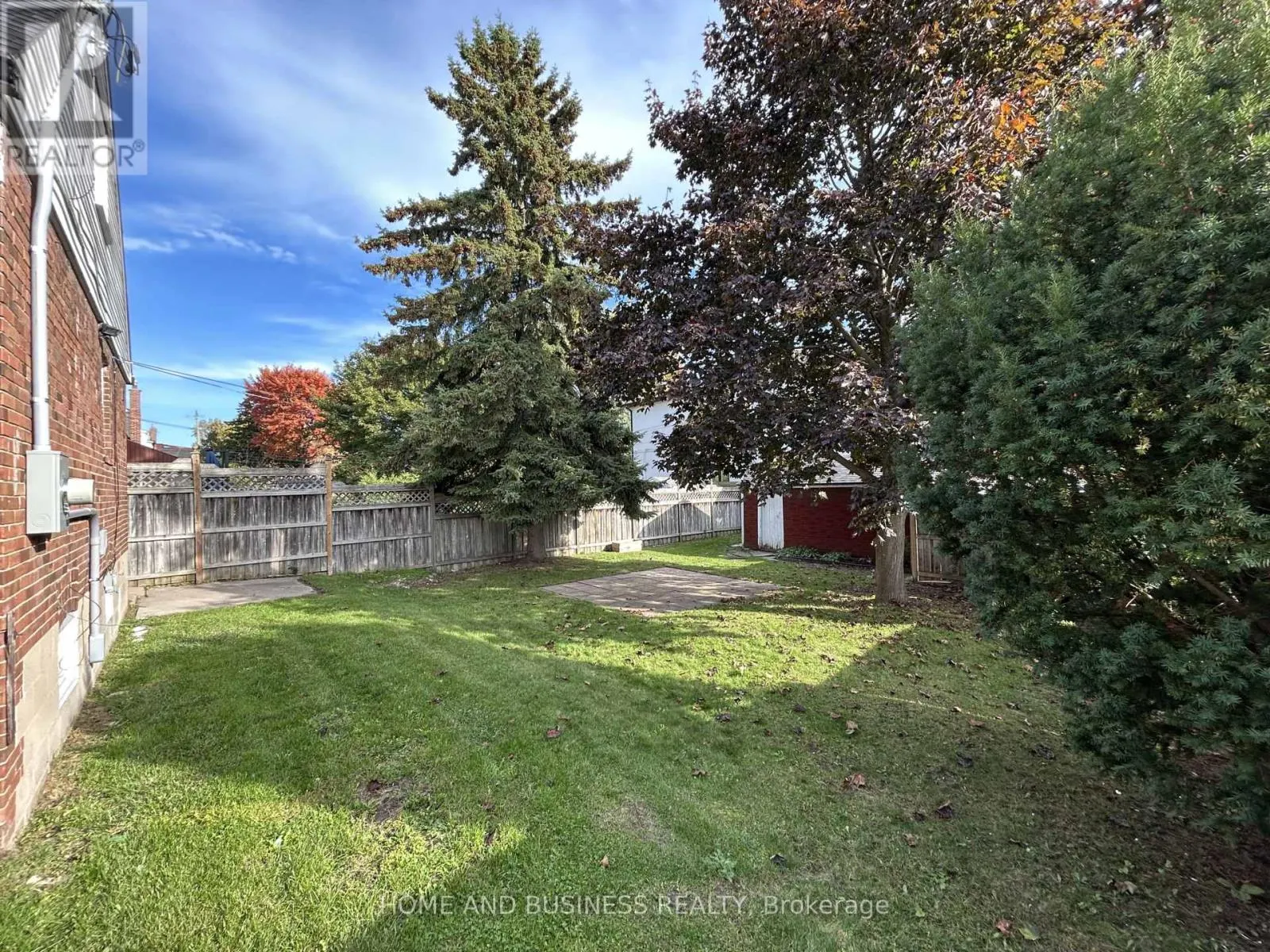 35 MACK AVENUE