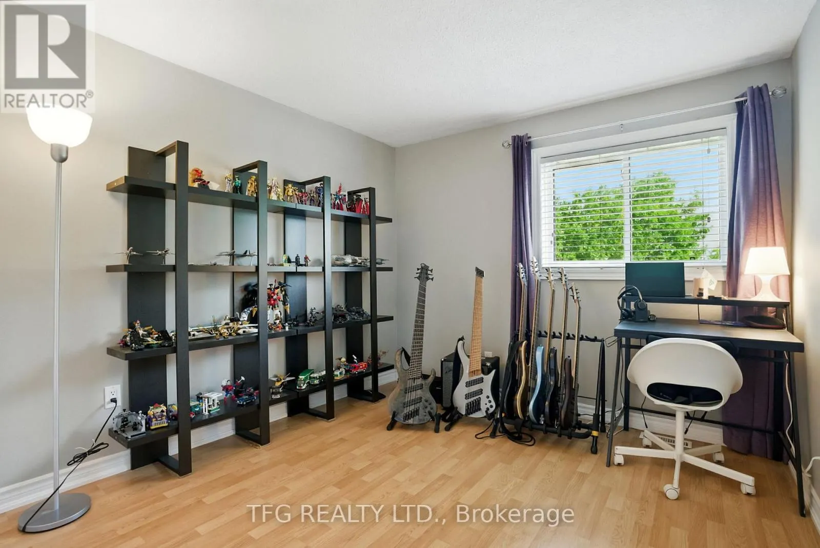 45 - 222 PEARSON STREET, #45