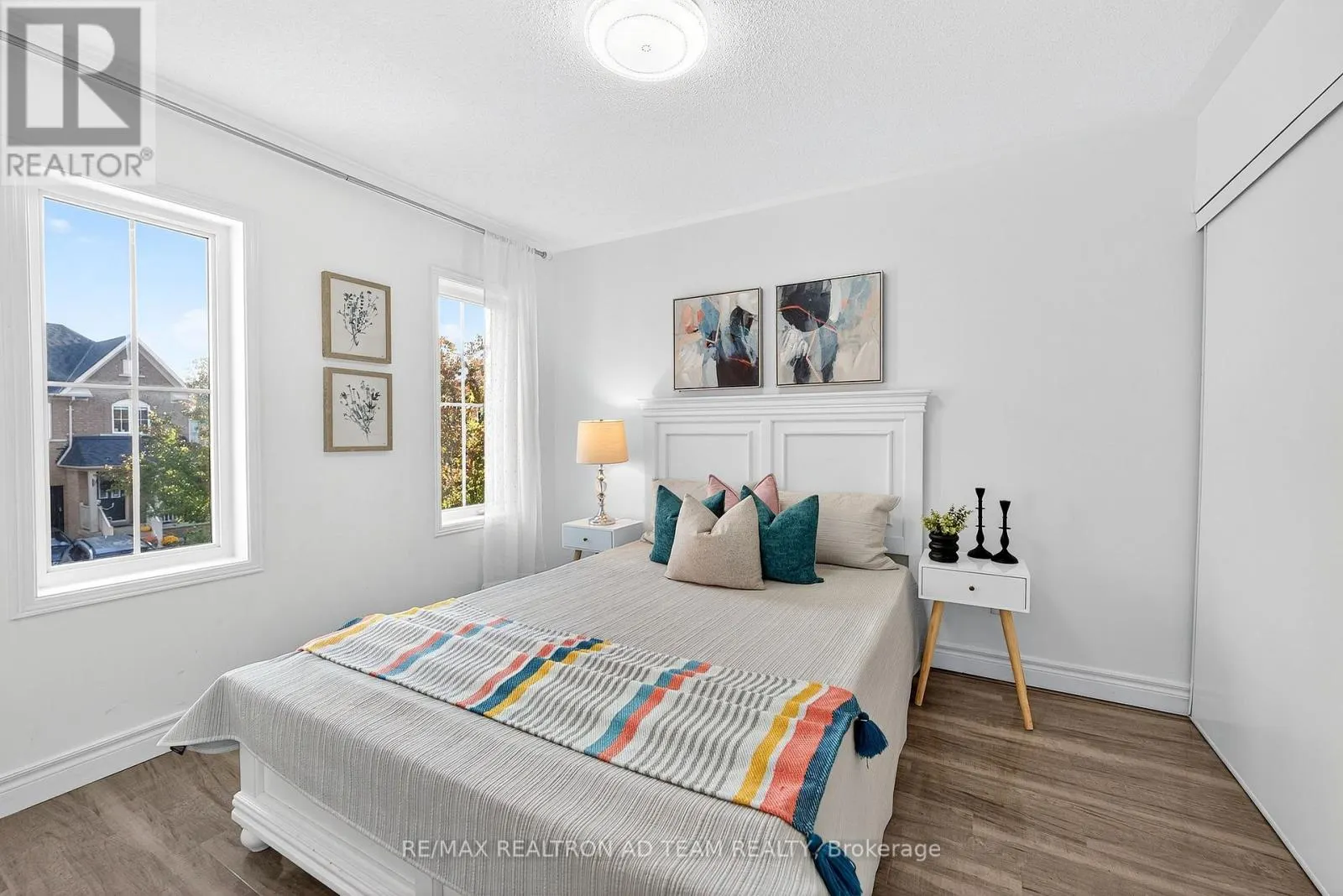 13 CARPENDALE CRESCENT