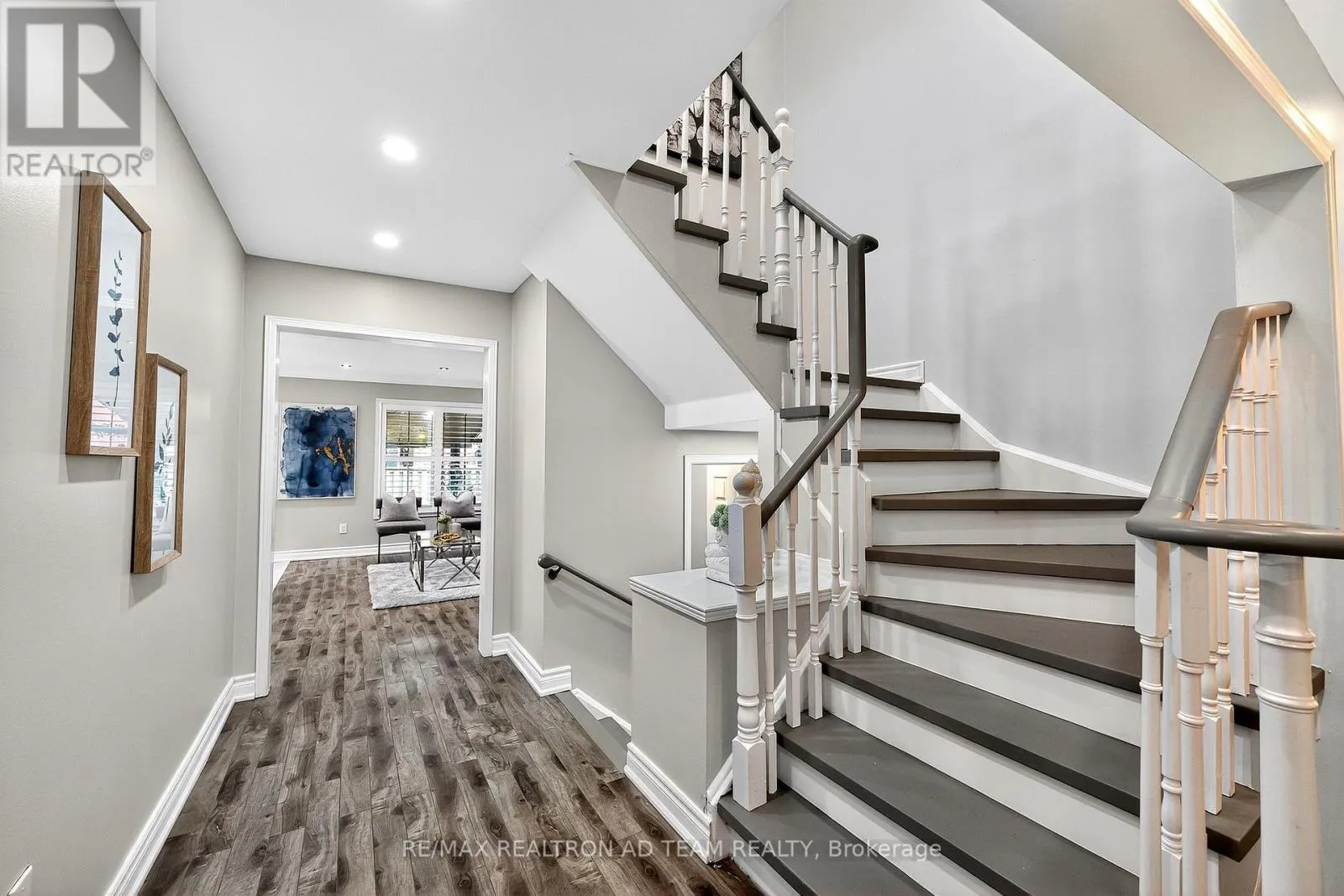 13 CARPENDALE CRESCENT