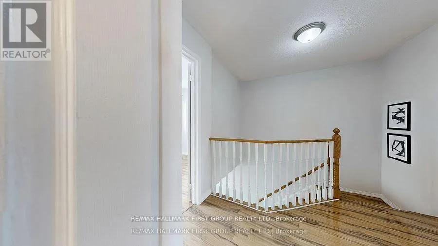 39 ROBIDEAU PLACE