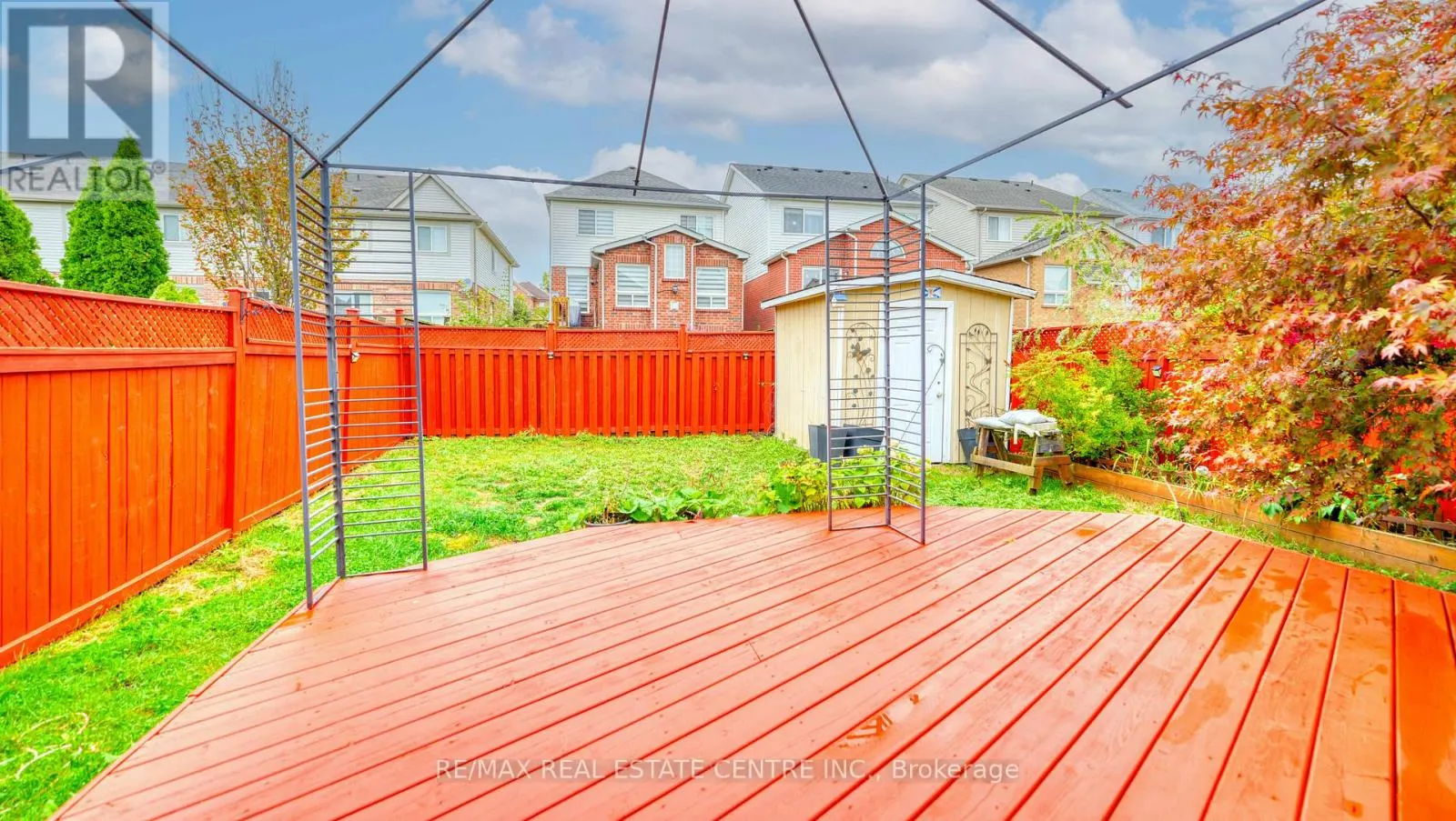 37 SHENANDOAH DRIVE