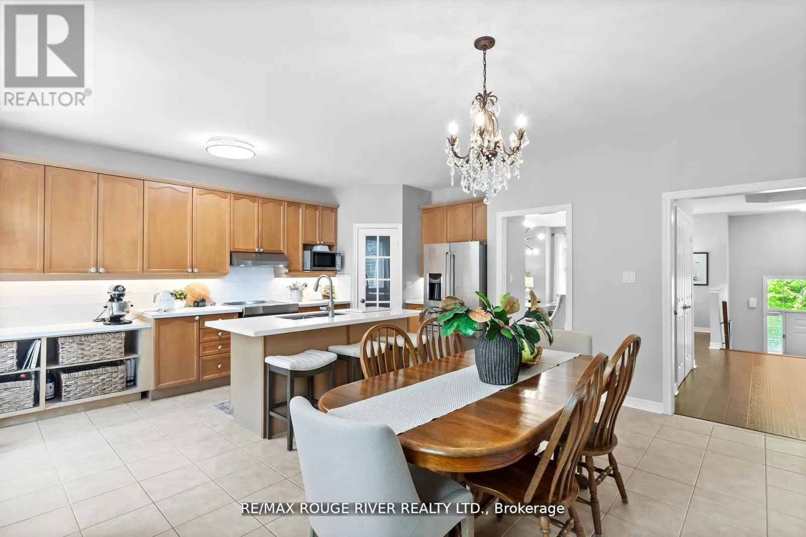 11 MAPLE EDGE LANE