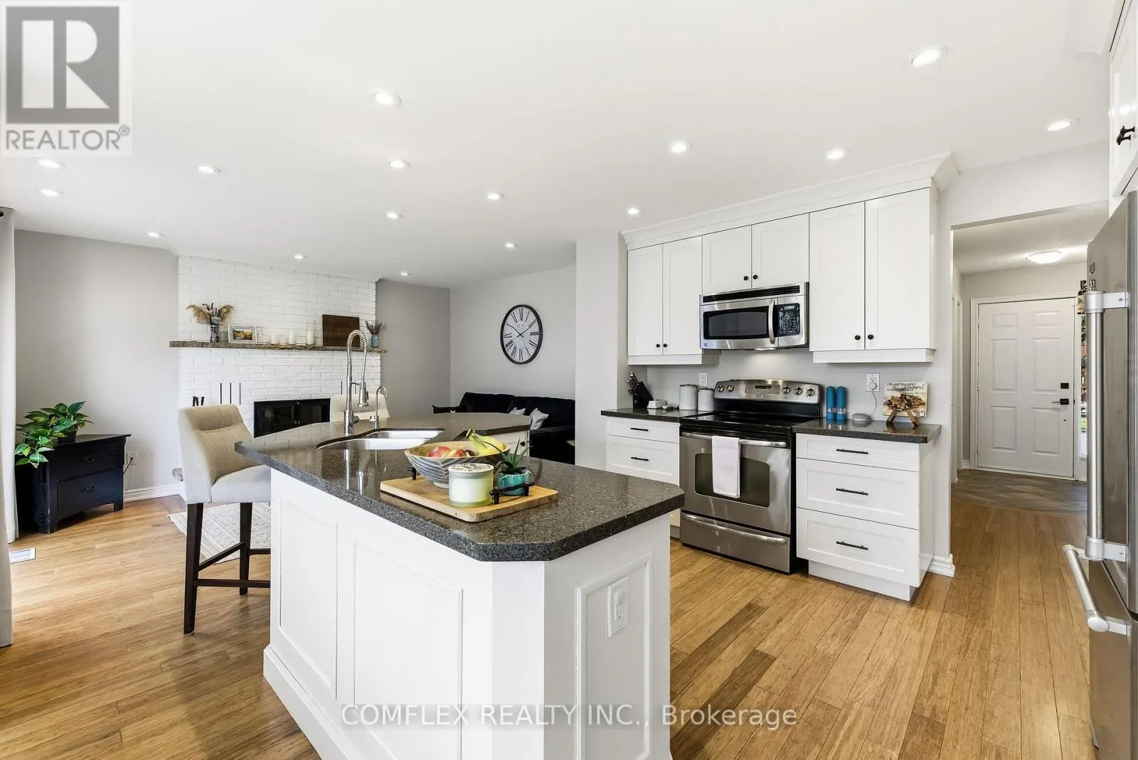 16 ORCHARD PARK DRIVE