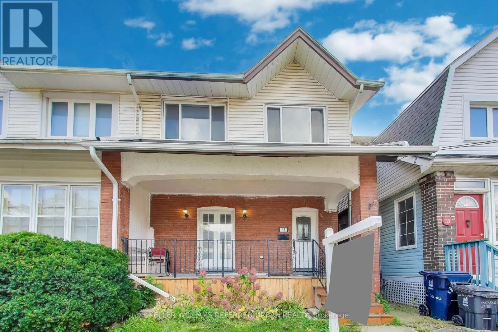 39 EASTWOOD ROAD