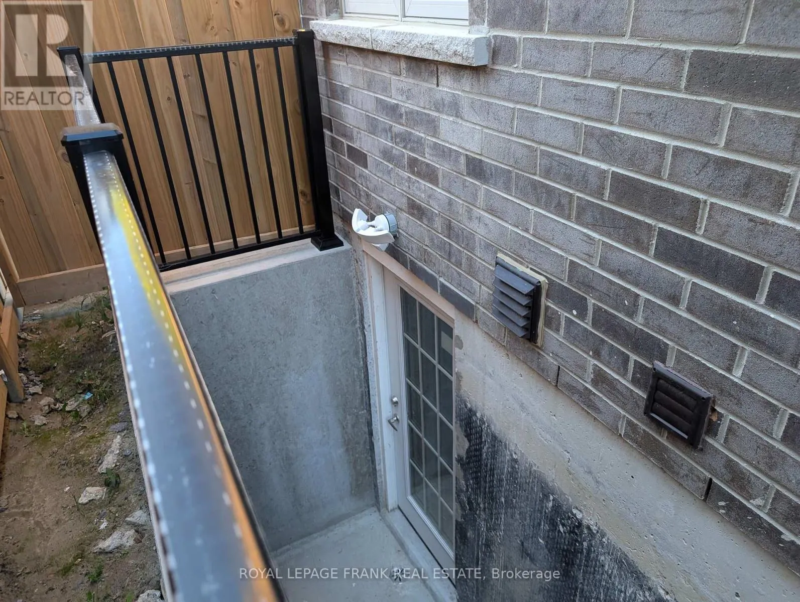 BSMT - 41 MORLEY CRESCENT, #Bsmt