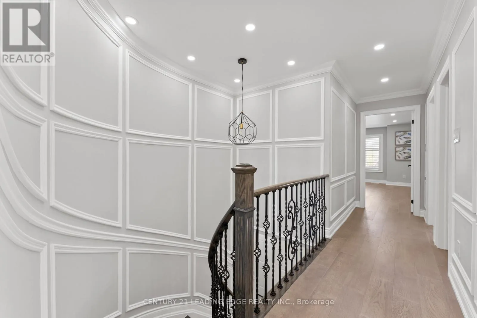MAIN & 2ND FLOOR - 66 CHATTERSON STREET
