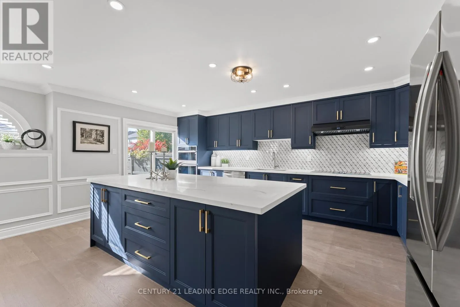 MAIN & 2ND FLOOR - 66 CHATTERSON STREET
