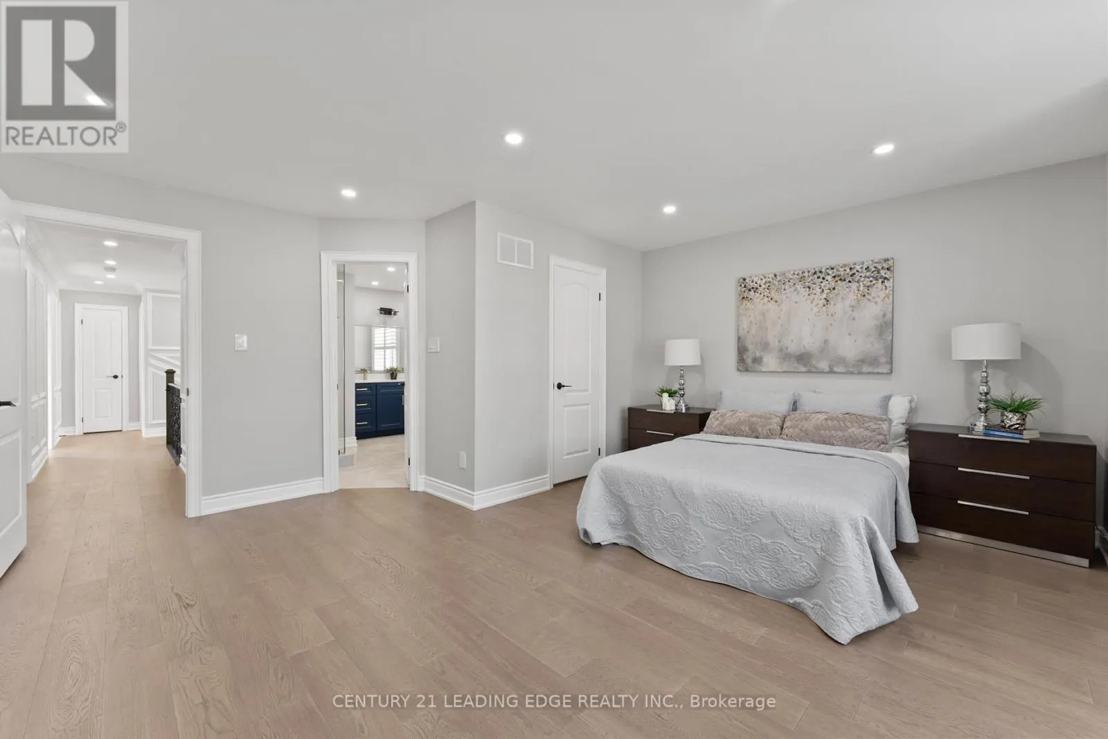 MAIN & 2ND FLOOR - 66 CHATTERSON STREET