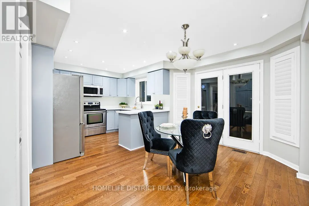 50 WELDRICK CRESCENT