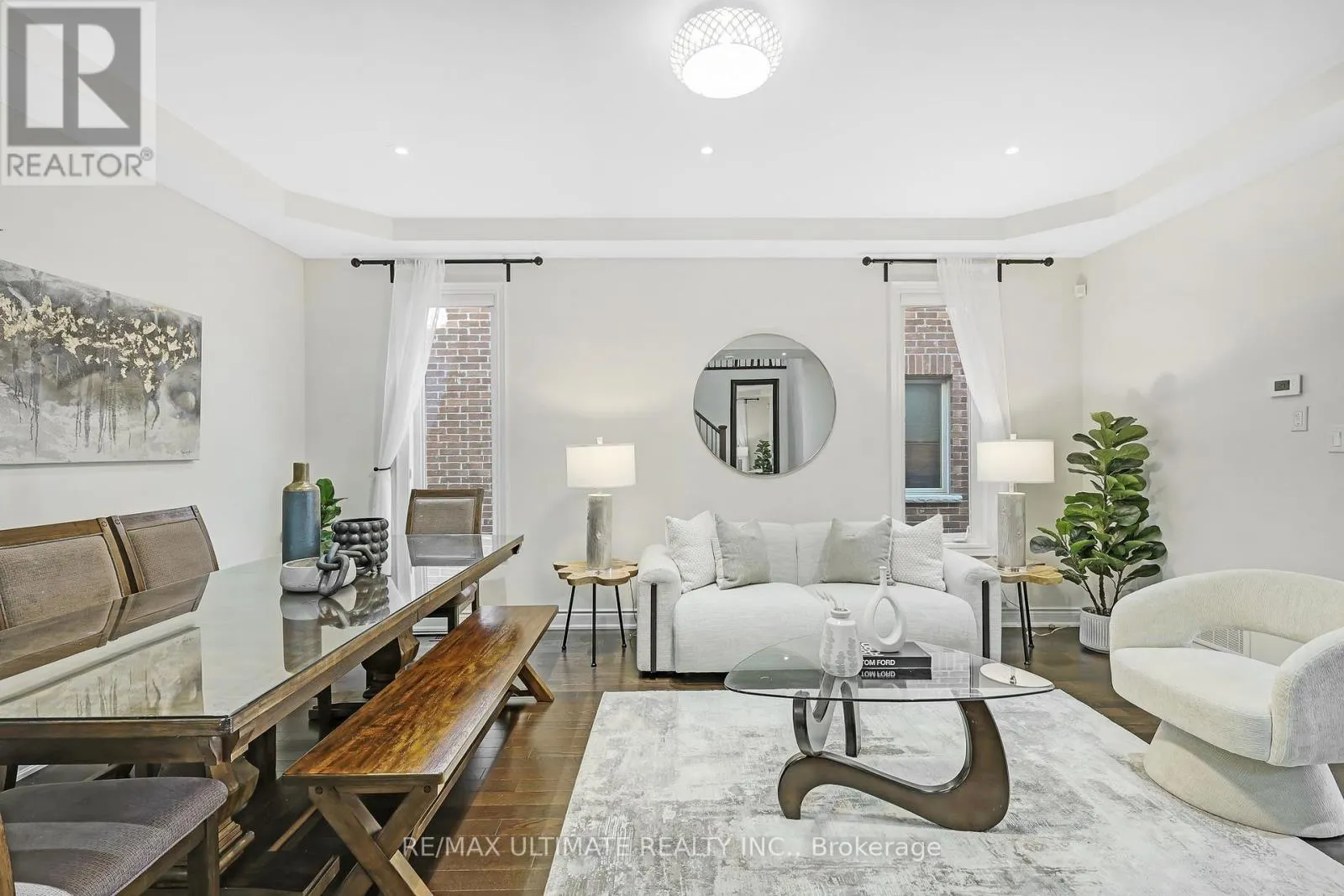 42 DONWOODS CRESCENT