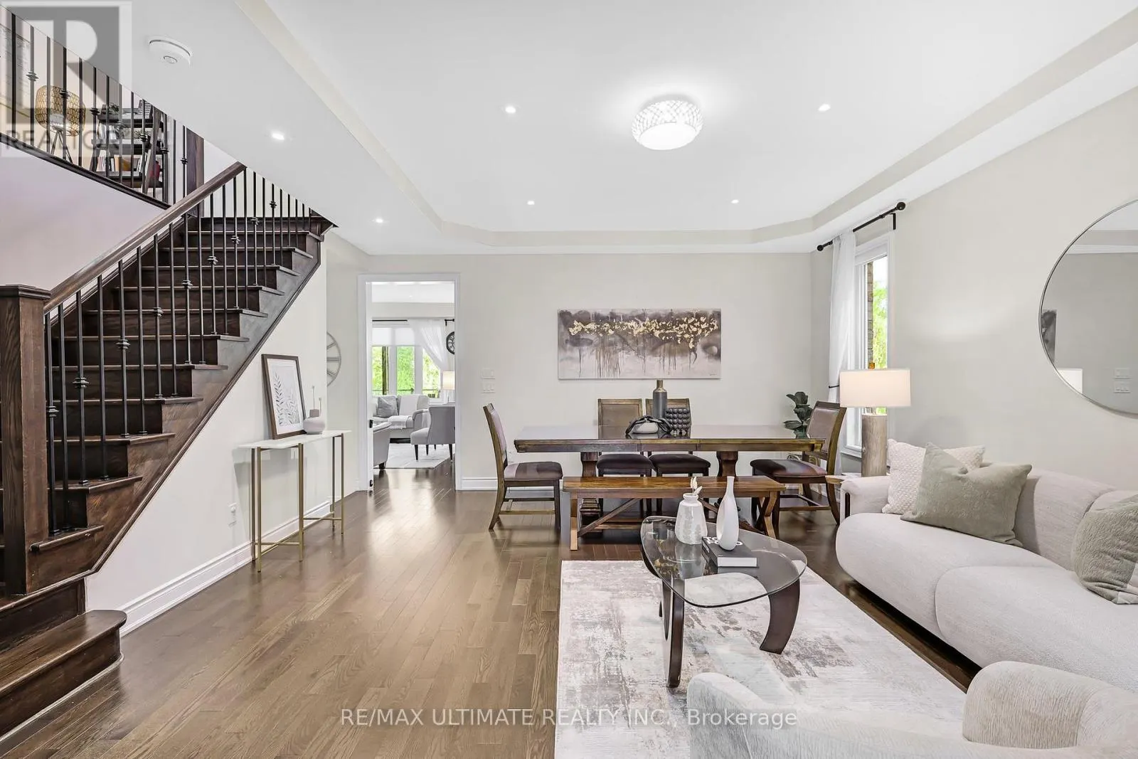 42 DONWOODS CRESCENT