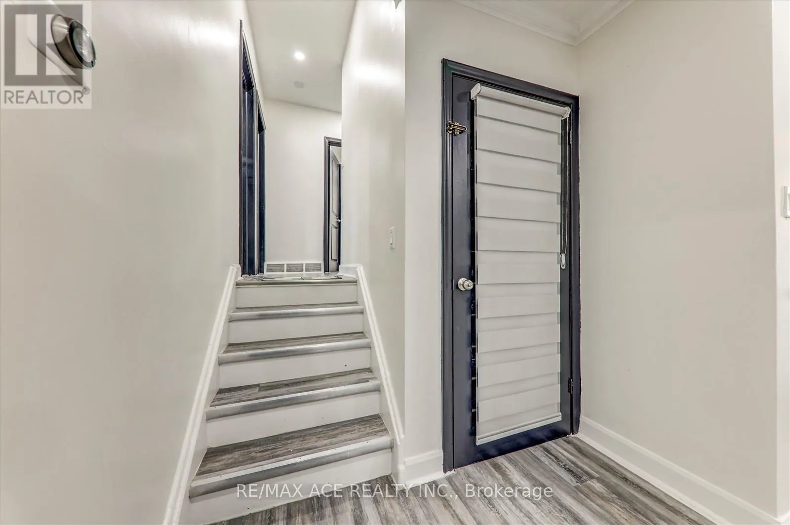 81 GRASSMERE AVENUE