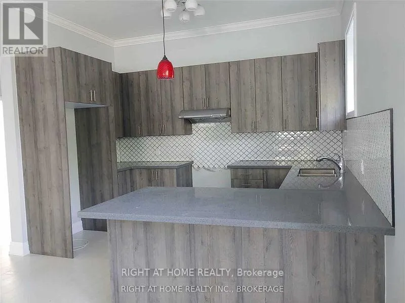 BSMT - 1918 WOODVIEW AVENUE