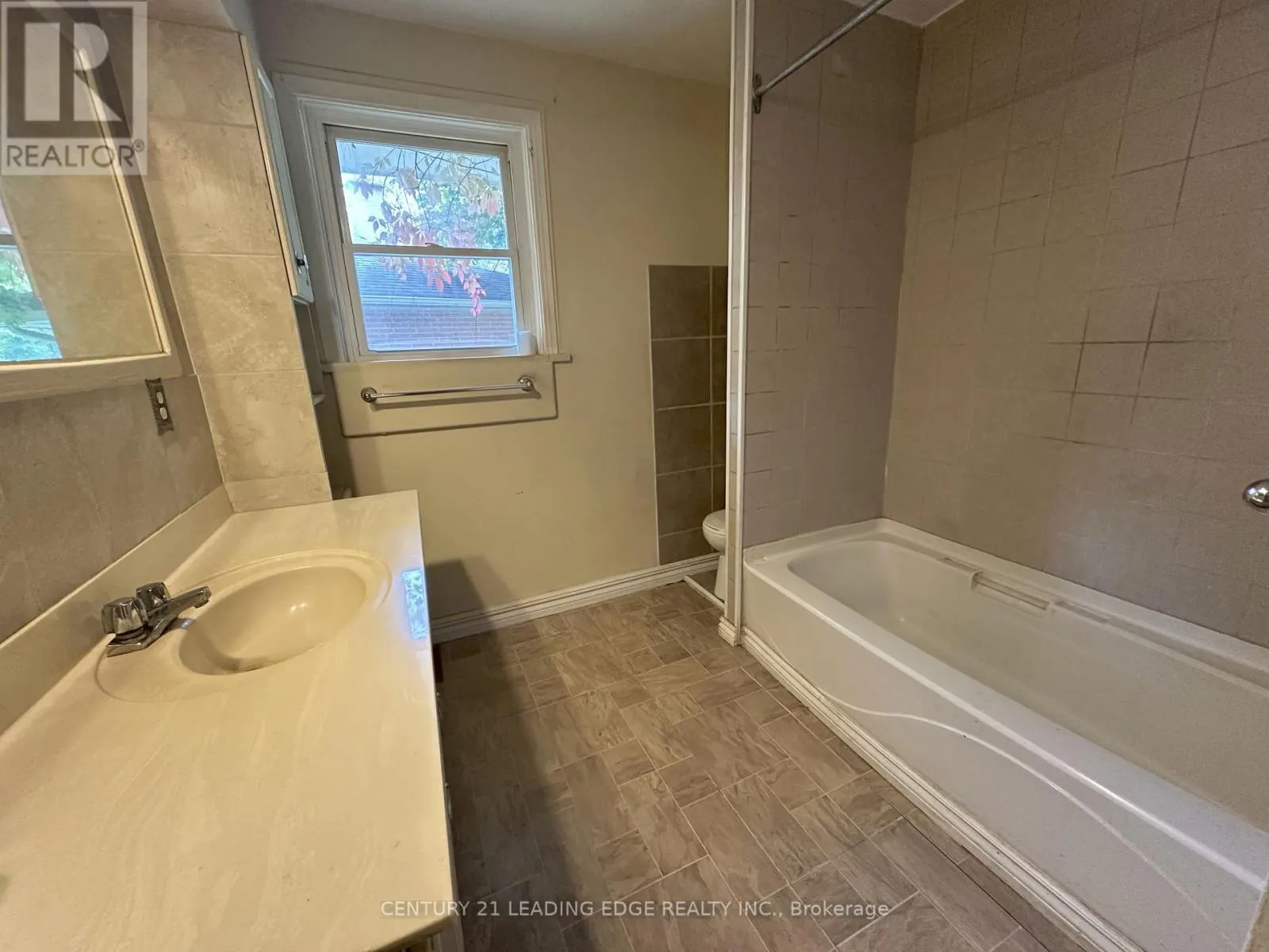 339 JAYBELL GROVE GROVE