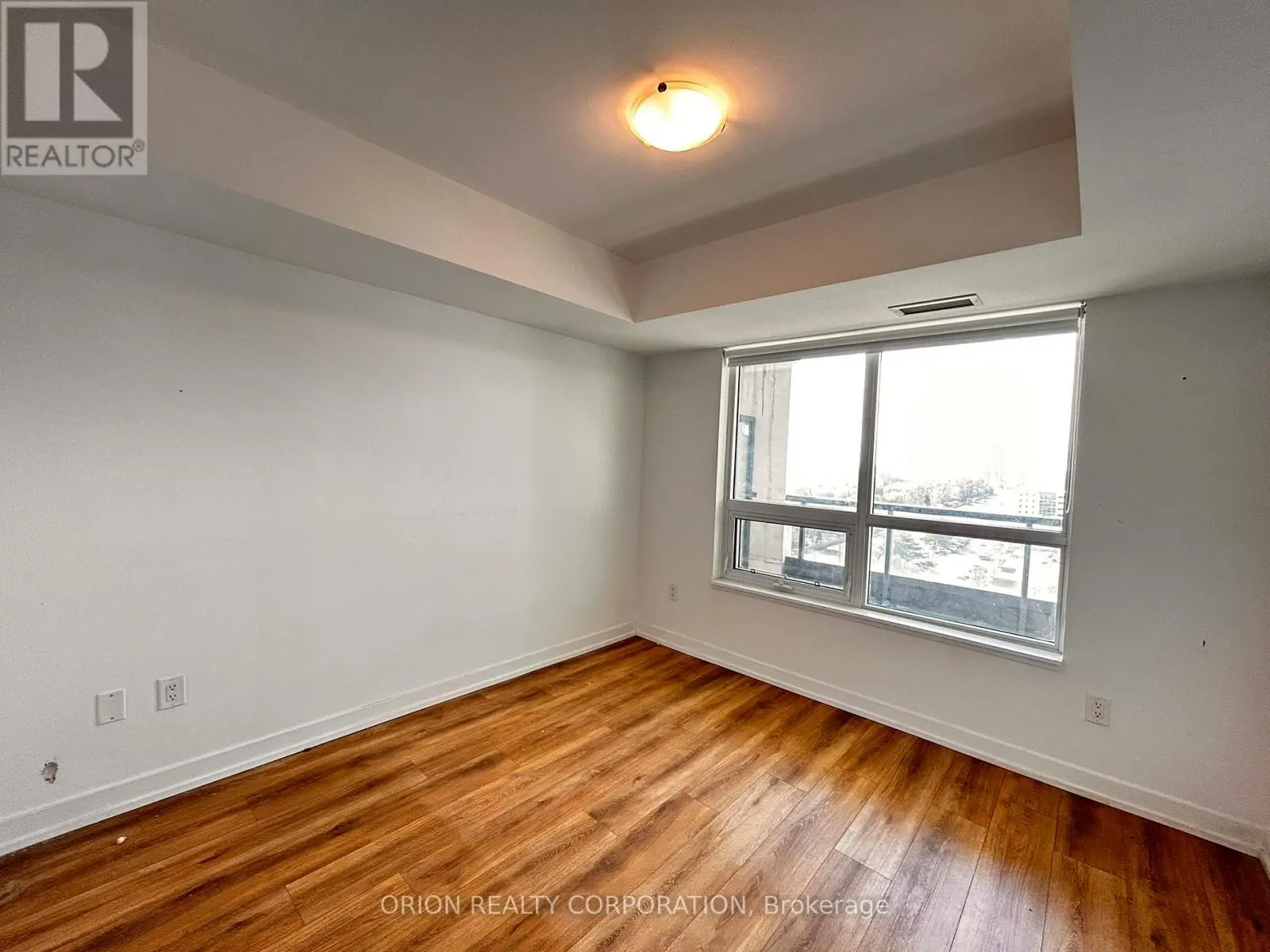 1103 - 1480 BAYLY STREET