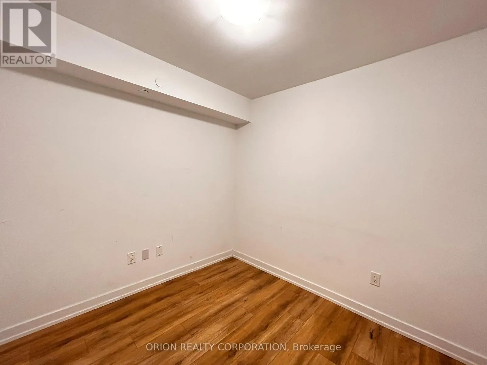 1103 - 1480 BAYLY STREET