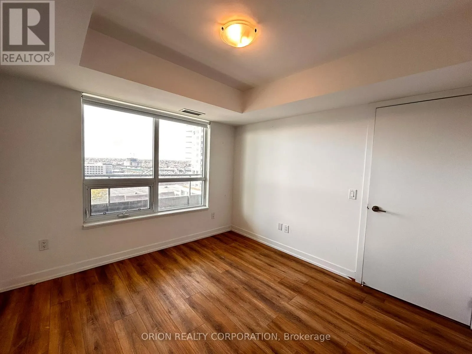 1103 - 1480 BAYLY STREET