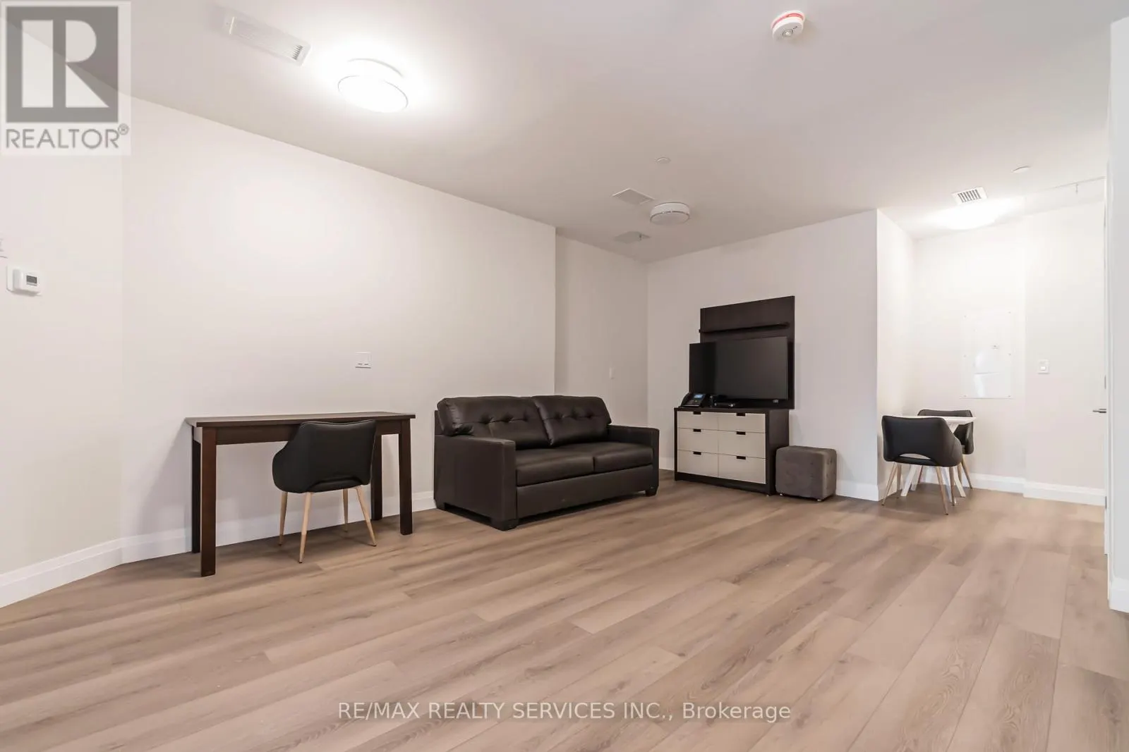 #1 - 30 DEAN PARK ROAD