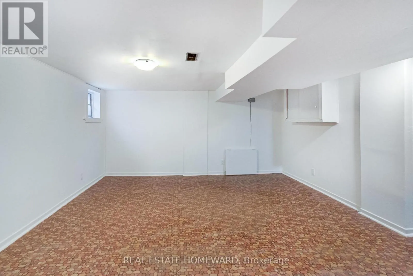 255 WESTLAKE AVENUE