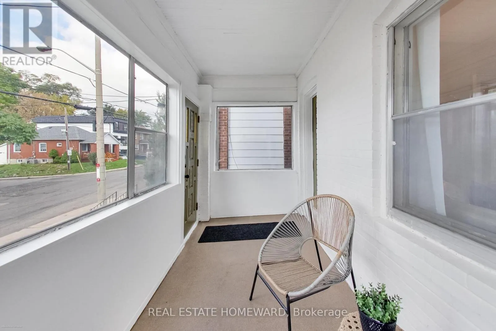 255 WESTLAKE AVENUE