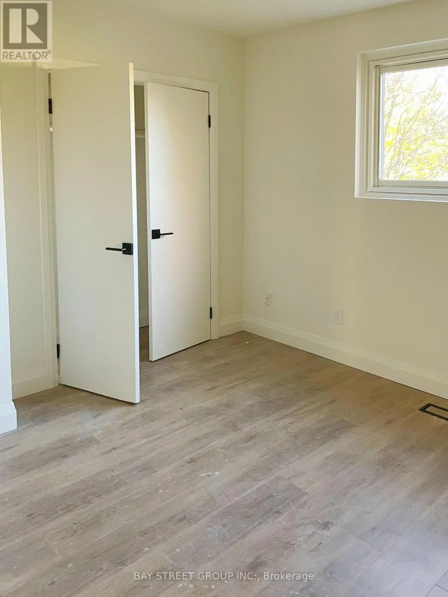 3 - 517 HARRIS COURT