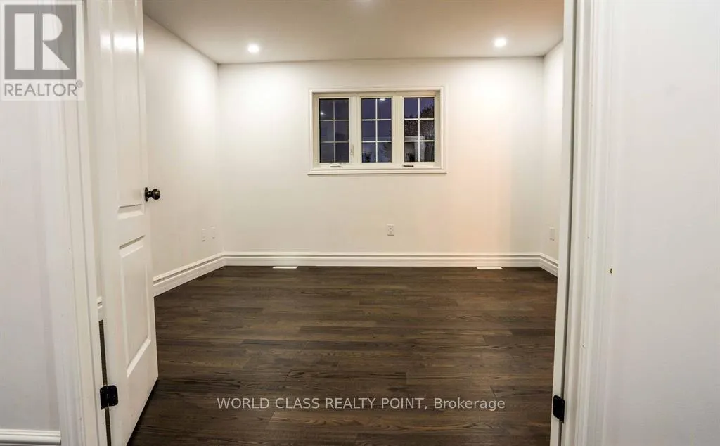 109 MERIVALE COURT