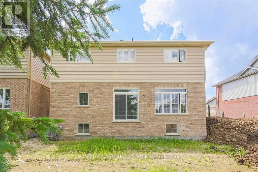 109 MERIVALE COURT