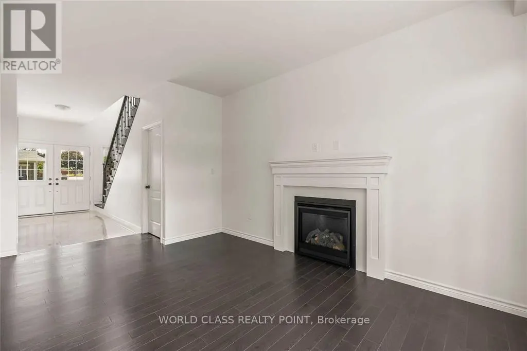 109 MERIVALE COURT