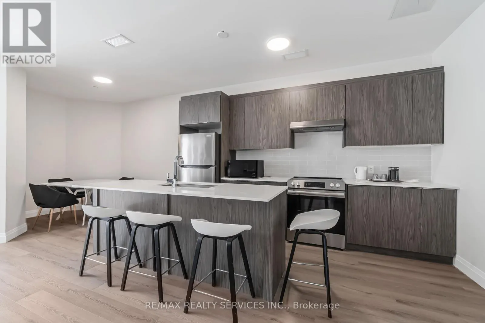 #2 - 30 DEAN PARK ROAD