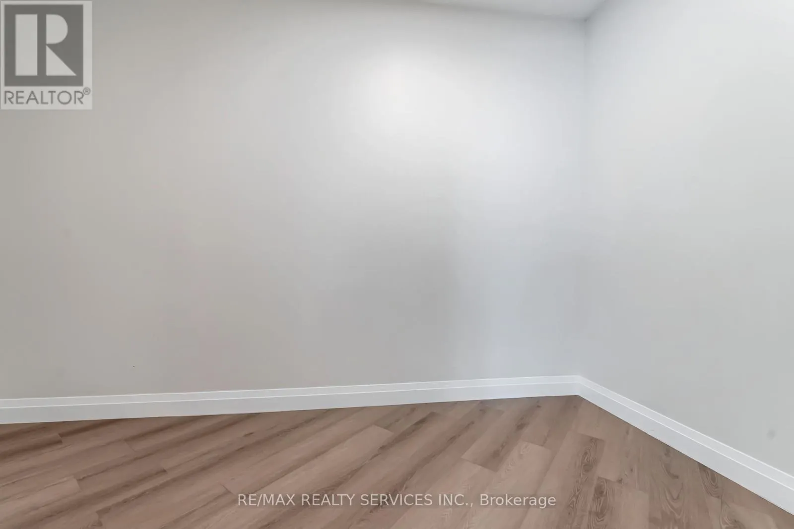 #2 - 30 DEAN PARK ROAD